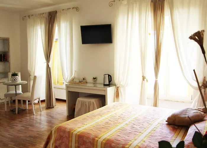 Oda ve Kahvaltı Have A - Luxury Roma