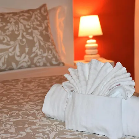 Bed & Breakfast Have A Nice Holiday - Luxury Rooms