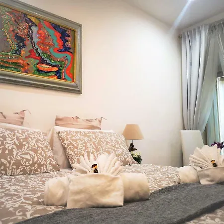 Bed & Breakfast Have A Nice Holiday - Luxury Rooms Rome