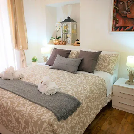Have A Nice Holiday - Luxury Rooms Bed & Breakfast 3*